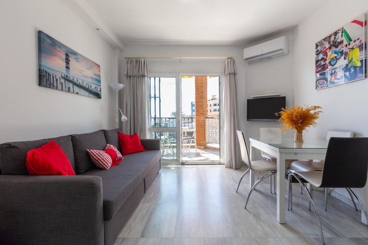 Lovely Seaview Apartment Benalmádena Kültér fotó